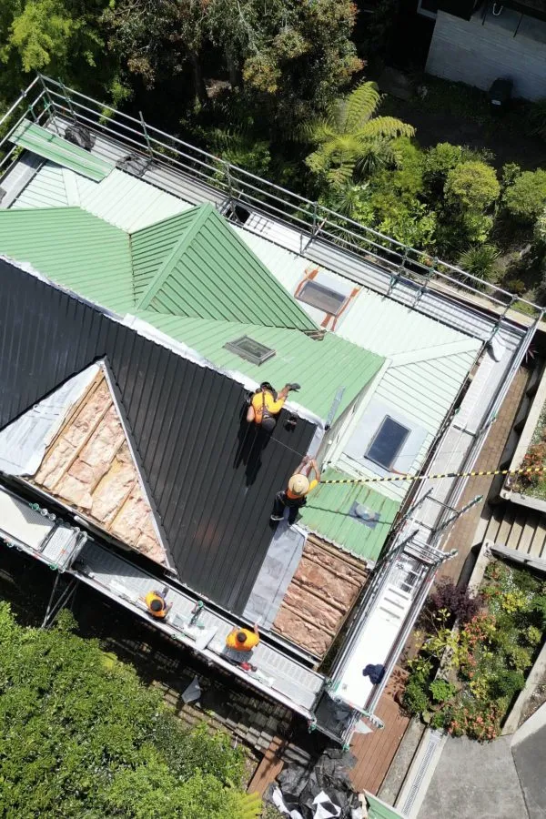 how long does it take roofers to replace roof